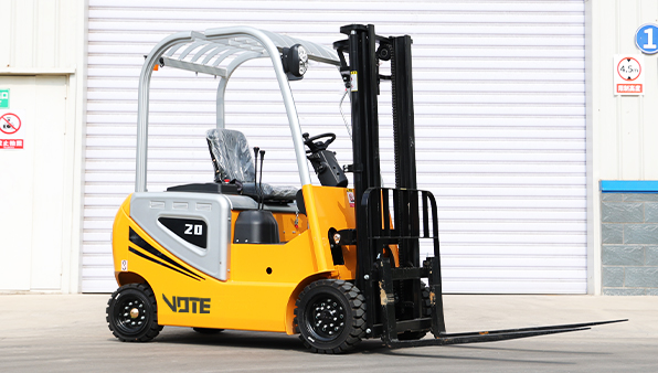 2Electric forklift.jpg